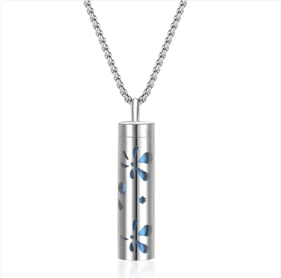 Aromatherapy Diffuser Necklace – 316L Stainless Steel Pendant for Essential Oils, Adjustable Chain, Geometric Design, Mindfulness & Stress Relief Jewelry