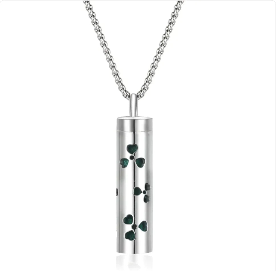 Aromatherapy Diffuser Necklace – 316L Stainless Steel Pendant for Essential Oils, Adjustable Chain, Geometric Design, Mindfulness & Stress Relief Jewelry