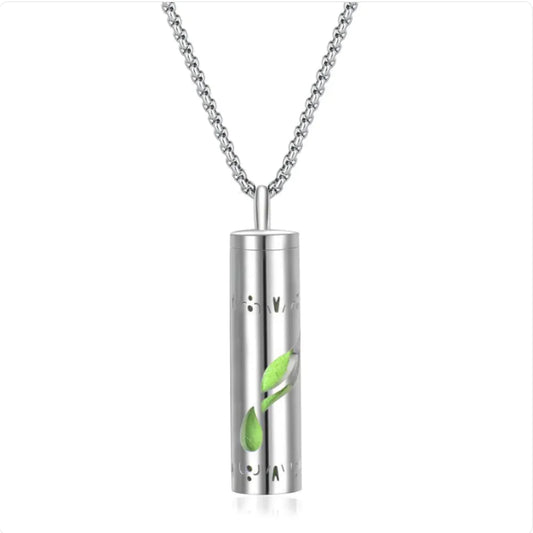 Aromatherapy Diffuser Necklace – 316L Stainless Steel Pendant for Essential Oils, Adjustable Chain, Geometric Design, Mindfulness & Stress Relief Jewelry